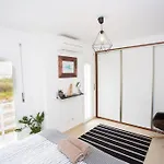Amazing Modern House On The Sea! 펜션 *