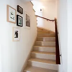 Amazing Modern House On The Sea! 펜션 페렐