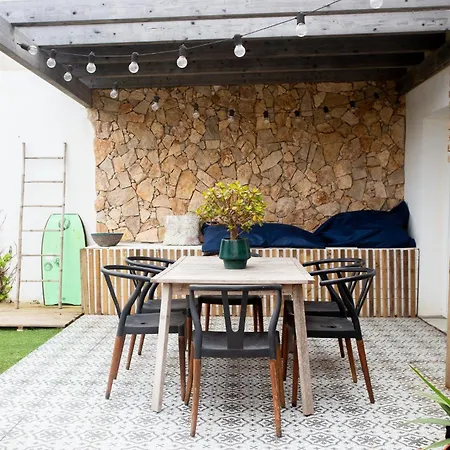 Amazing Modern House On The Sea! Сasa de vacaciones Ferrel (Leiria)